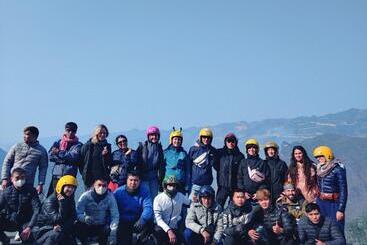 تختخواب و صبحانه Ha Giang Safari Hostel & Motorbikes