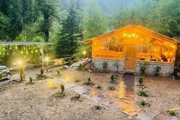 Pensjonat Mystic Vibes   Jibhi