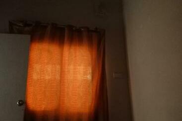 پانسیون Guest House In Couple Karachi