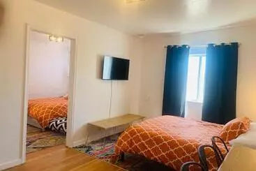 Отель Dragonfly Motor Lodge