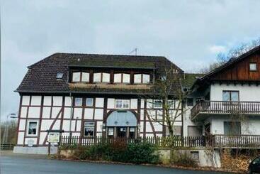 酒店 Fischanger Resort