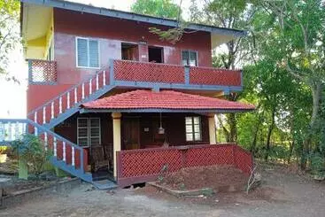 Albergue Nature Inn Cottages