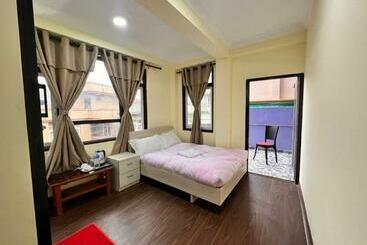 تختخواب و صبحانه Lasa Kusa Homestay