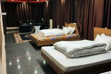 Bed & Breakfast Lasa Kusa Homestay