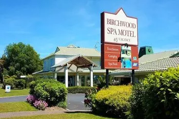 Birchwood Spa Motel
