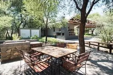 هتل Arebbusch Travel Lodge