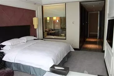 Hotel Zhongzhou International