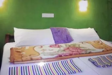 Bed and Breakfast Kerala Cottage Marari Beach House