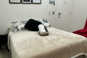 بنسيون Moderna Suite Privativa Com Tv A Cabo E Wi Fi 01