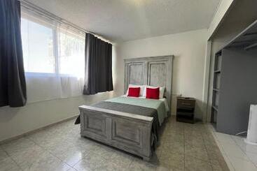 هتل آپارتمان 7 Venator House Boutique