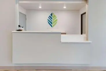 Hotelli Woodspring Suites Meridian