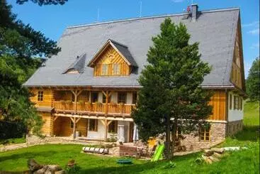 Majatalo Samota U Hadince