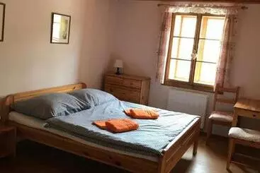 Majatalo Samota U Hadince