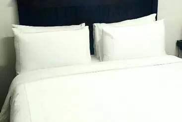 Pensione Xg Guesthouse