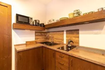 Juhar Apartmanház