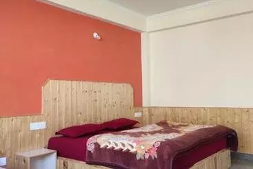 Hotel Paradise Guest House
