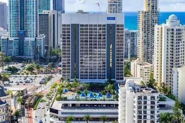 Hotel Your Stay In Surfers