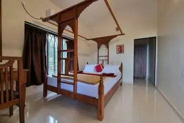 Aamiaismajoitus (B&B) The Skyi County Dapoli