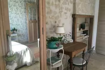 ベッドアンドブレックファースト Le Clos Pontillon   Maison D Hôtes