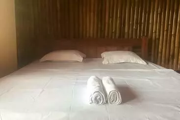 ホテル Oasis Samosir Near Wisata Batu Kursi Raja Siallagan Redpartner
