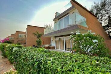 渡假胜地  Blue Turtle