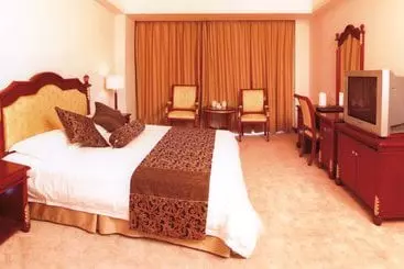 Hotel Shen Yang International