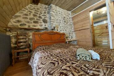 ベッドアンドブレックファースト La Verte Salamandre