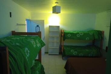 Alberg Complejo Aloha