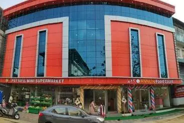 Hotel Annlin Surprise Kochi Airport