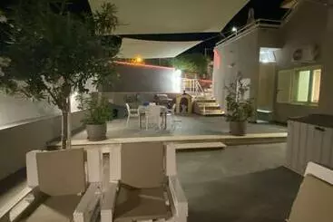 Majatalo Isca Blue Beach Casa In Villa Con Ampio Spazio Esterno Vicino Al Mare, Sino A Max 8 Persone