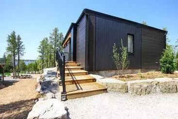 Stone Cove Waterfront Adults Only B&b