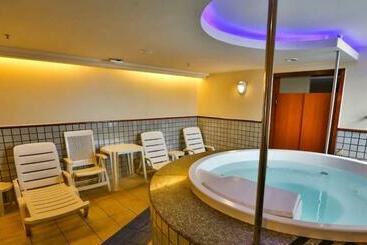 Hotel Condomínio Master Metropolitan  Centro De Brasília