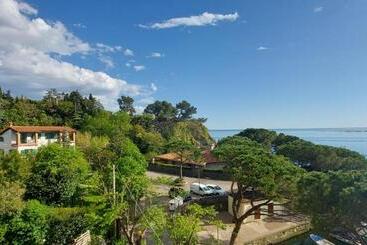 Villa Mira Bed And Breakfast