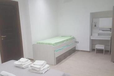 مبيت وإفطار Royal Suite