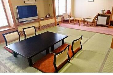 Hotel Wakaba Ryokan / Vacation Stay 29376