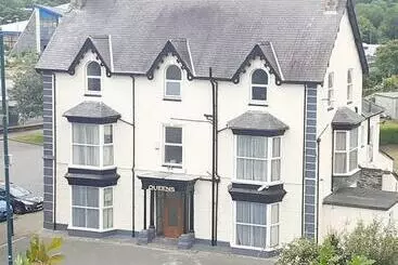 Hotelli Queens Rooms