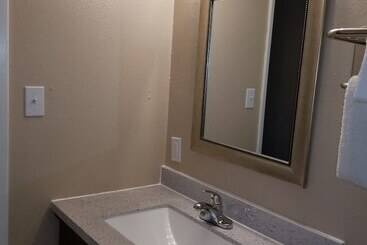 Отель Beverly Lodge