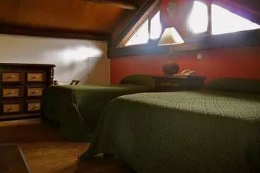 Hotel Casa De Los Arcángeles