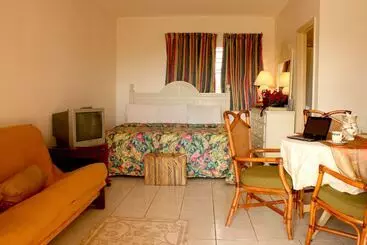 Ocean Pearl Bonefishing Resort