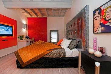 پانسیون Pantheon Relais Luxury