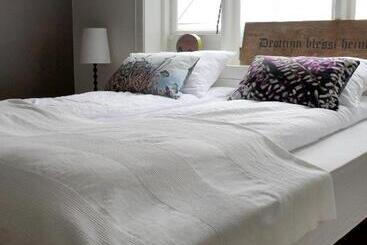 پانسیون Downtown Guesthouse Reykjavik