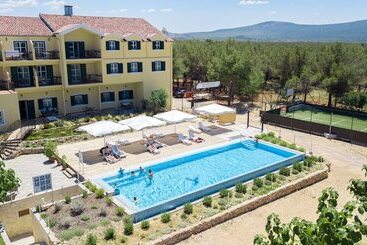 Pension Delightful Park View Room With Breakfast Included