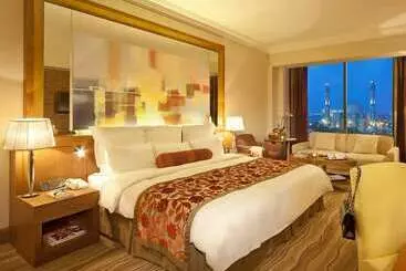 هتل Super Collection O Kanpur Formerly Maharaja Palace