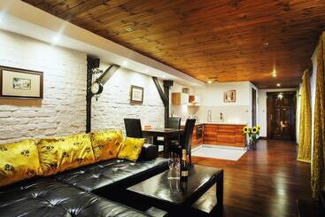 Tourist flats Apartamenty Chleb I Wino Toruń