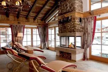 住宿加早餐  Pension Pertisauerhof