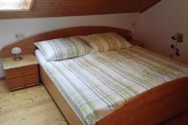 Mökkimajoitus Leitingerhof