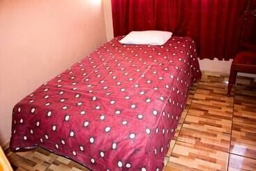 Otel Hospedaje Lucero