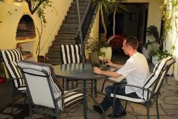 Majatalo Welcome To Hotel Petunia, In Neos Marmaras,xalkidiki ,greece Triple Room 3