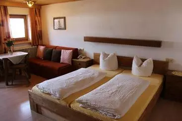 ベッドアンドブレックファースト Lechnerhof Hotel Garni