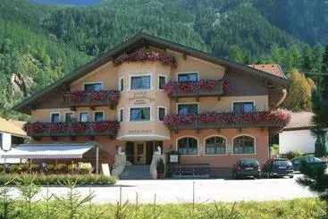 Hotel Appartements Perberschlager